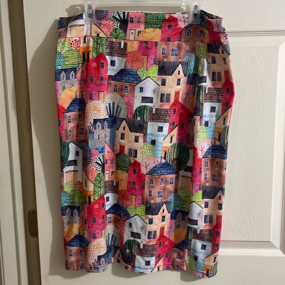 Nuggles skirt